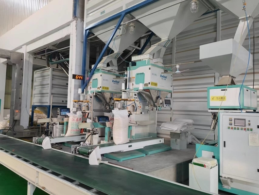 เครื่องบรรจุเม็ดพลาสติกข้าว Servo Motor Control 2.5KG - 50KG