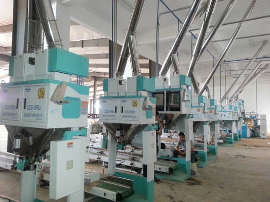 เครื่องบรรจุถุงขนาด 1.3KW 50HZ 25Kg การบรรจุและการชั่งน้ำหนักอัจฉริยะ