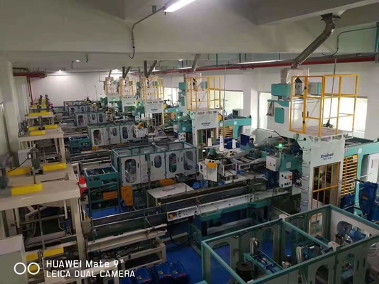 เครื่องบรรจุแป้งอัตโนมัติ 12KW QESM PP Pouch บรรจุและปิดผนึก