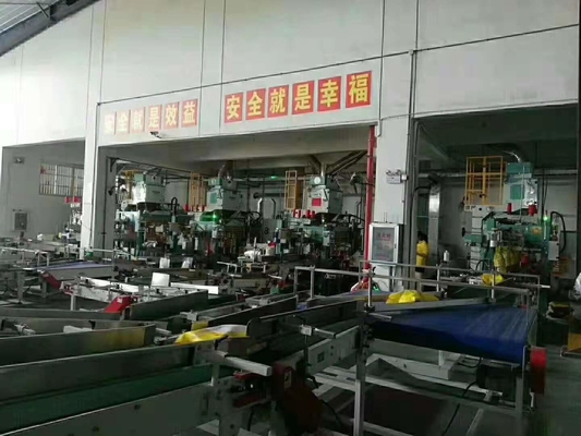 0.7MPa ข้าวเครื่องบรรจุถุงอัตโนมัติ 9kw 15 ถุง / นาที